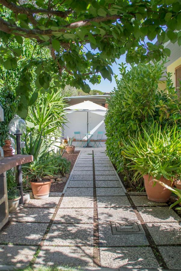 Casa D'Amare - A 600 Mt Dalla Spiaggia Follonica Dış mekan fotoğraf